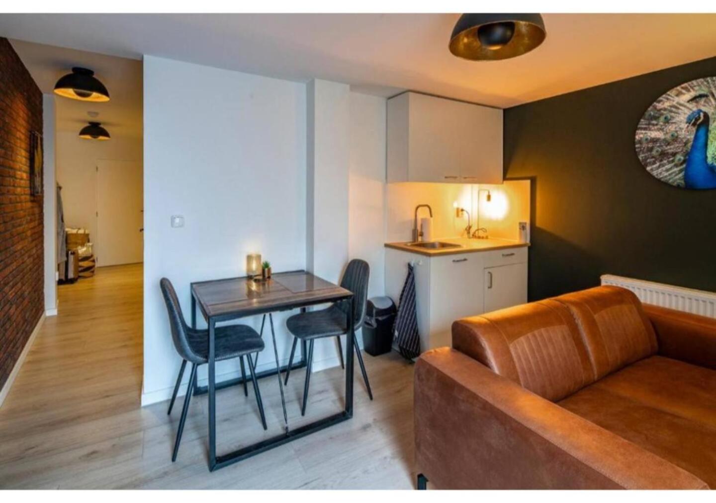 B&K Urban City Suites Tilburg Exteriér fotografie